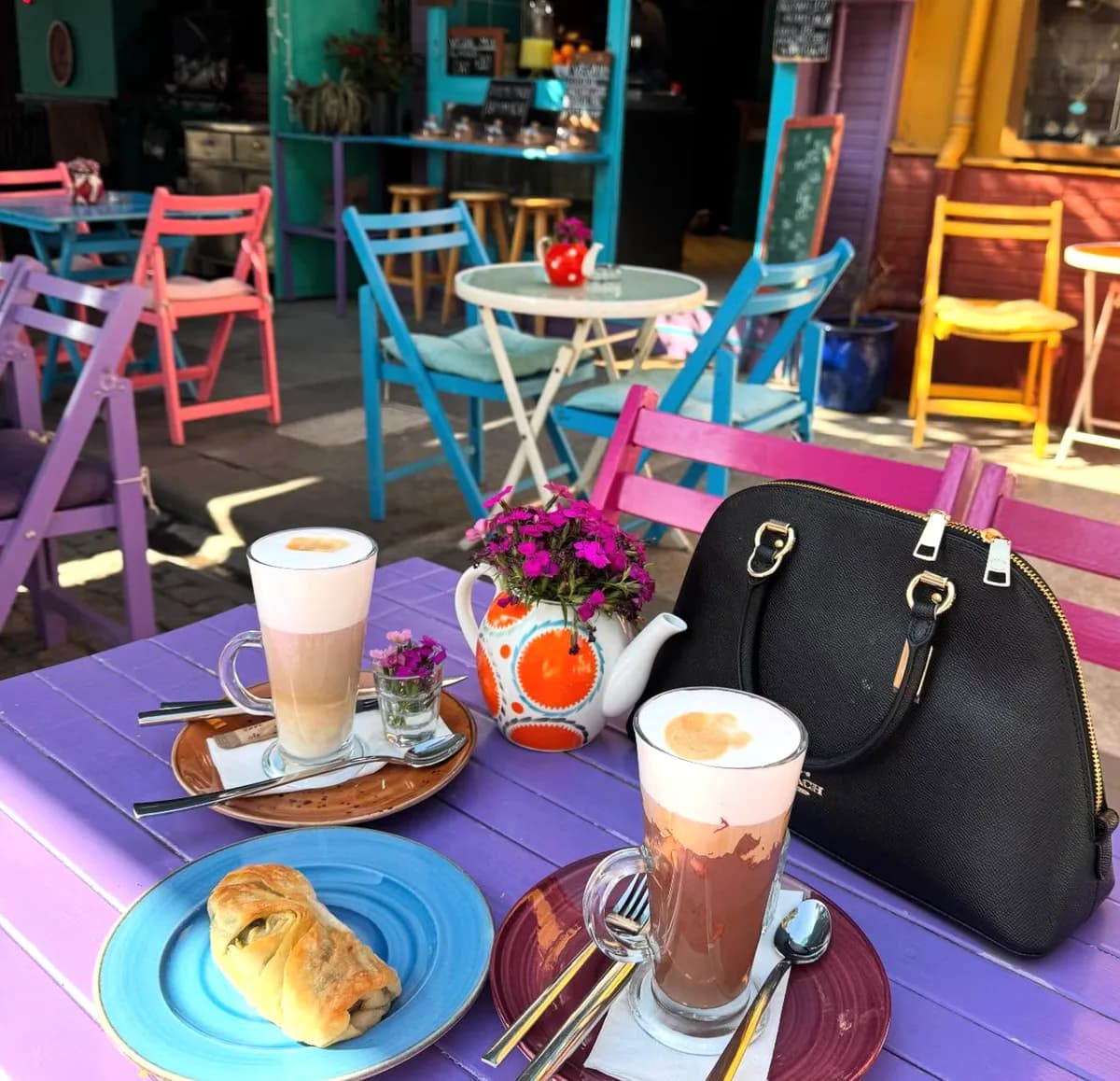 Mayas Corner Cafe 3