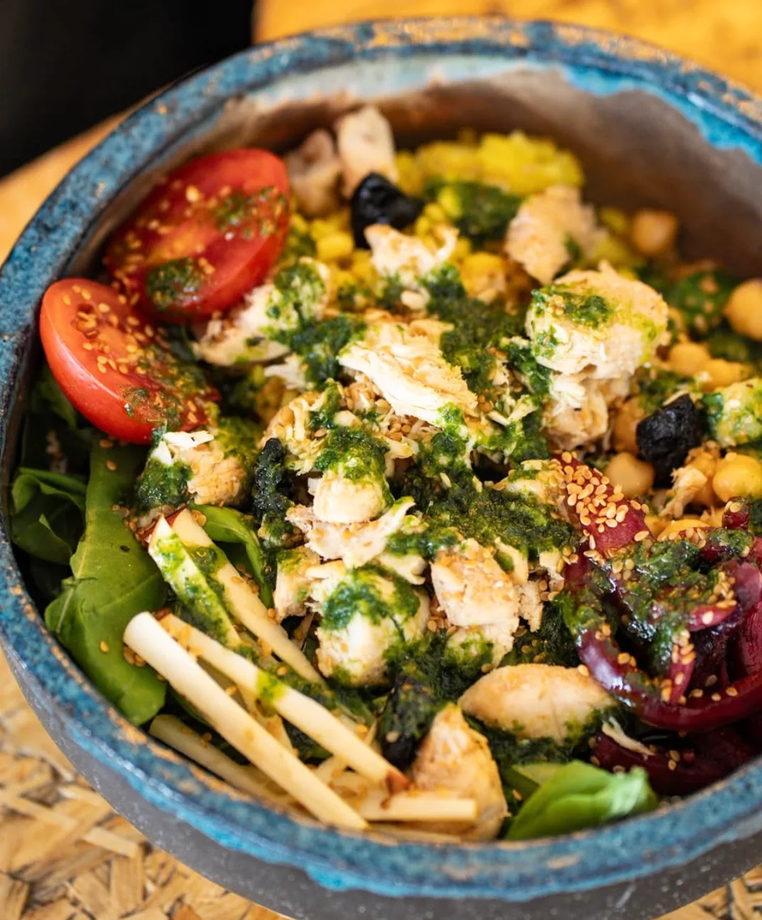 Mama Bowl Kitchen 2